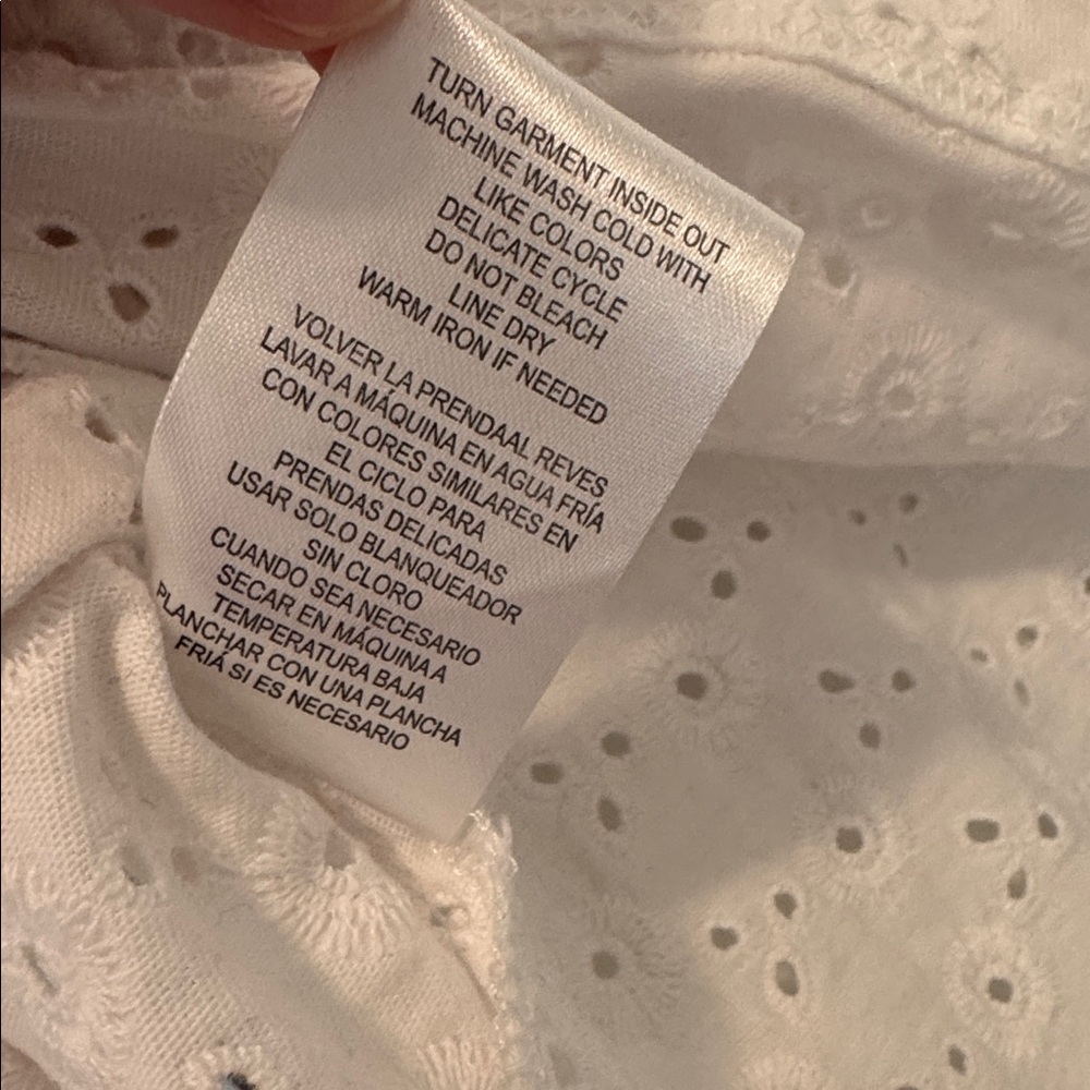Democracy White Eyelet Ruffle Blouse - Picture 4 of 4